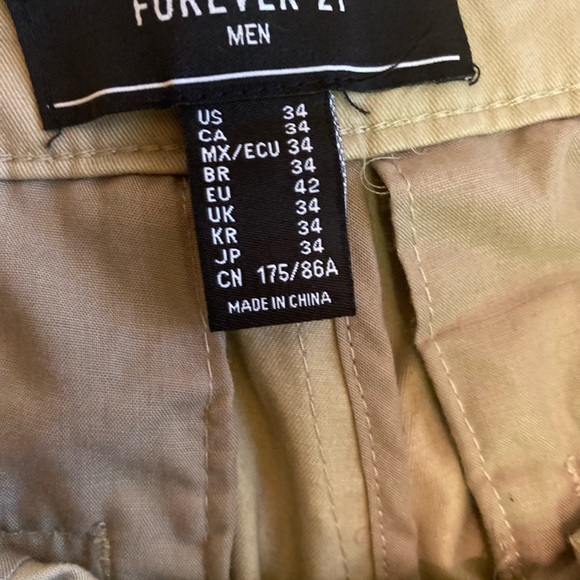Men’s Forever 21 Khaki’s - Picture 6 of 6